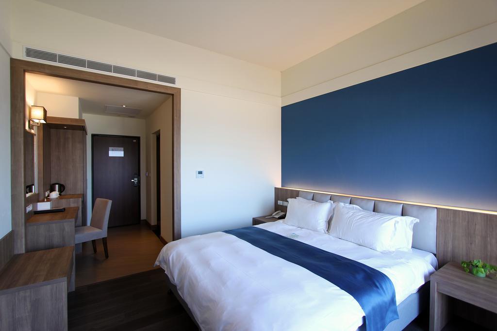 Celebrity 99 Hotel Джиан Екстериор снимка